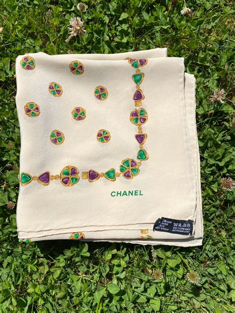 ≡ Foulard CHANEL da donna 